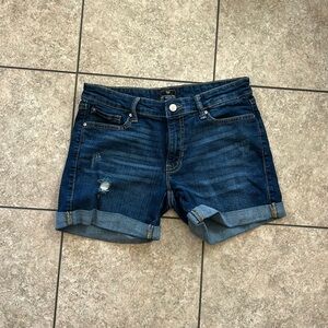 Gap Sexy Boyfriend Short